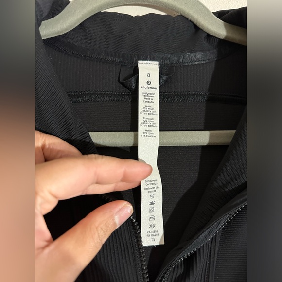 Lululemon Take It In Stride 1/2 Zip NWOT - Size 8 - Picture 9 of 12